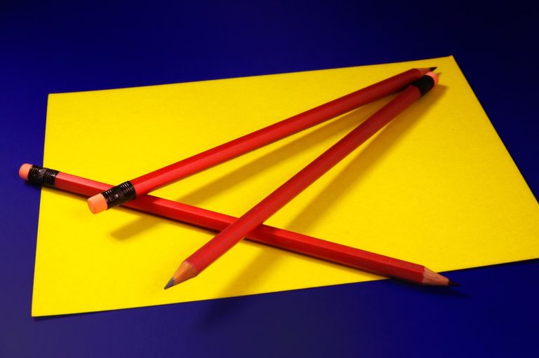 ce inseamna enunt asertiv